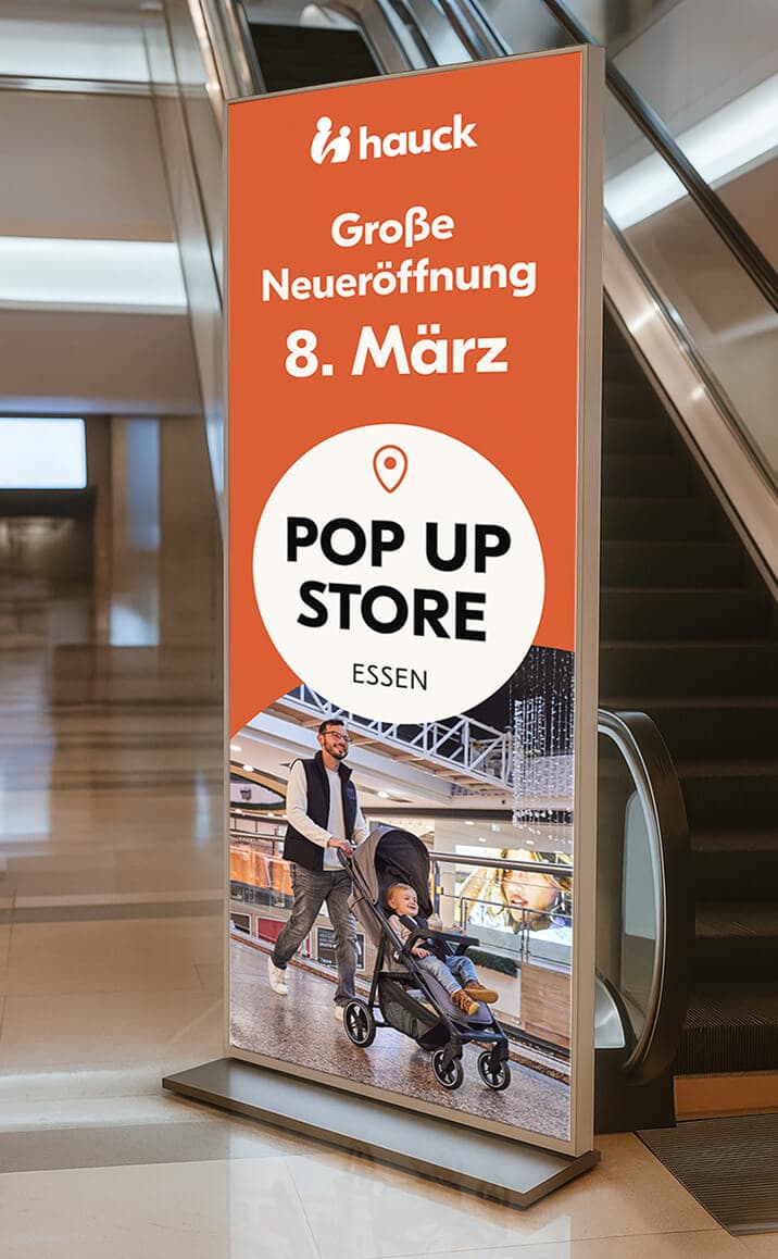 hauck Pop Up Store Essen Leuchtsaulenplakat